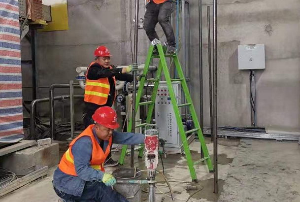 白银跟着加固公司学地基加固：轻松应对建筑险情！