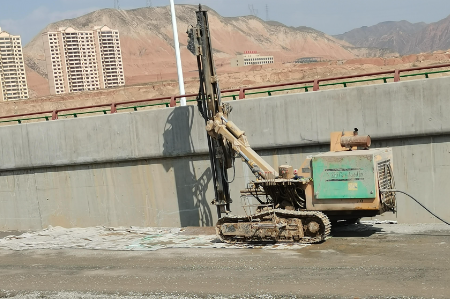 白银如何自测地基是否需要加固？